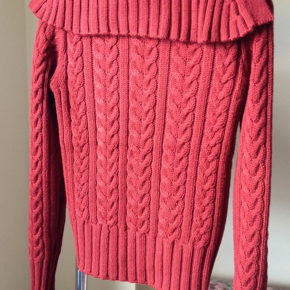 Club Monaco 100% Wool red sweater New - Picture 2 of 3